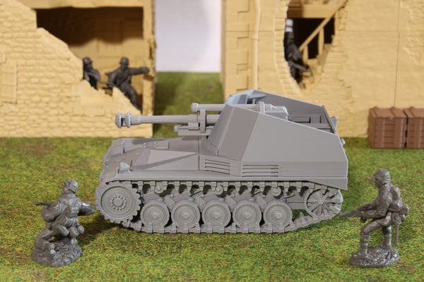 Wespe — WWII German Self-Propelled Gun | 1/32 (54mm)–1/56 (28mm) Scale Model