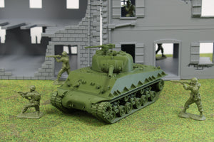 M4A4 HVSS Sherman — WWII American Tank | 1/32 (54mm)–1/56 (28mm) Scale Model (Copy)