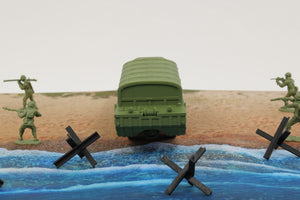 DUKW "Duck" — WWII American Landing Craft | 1/32 (54mm)–1/56 (28mm) Scale Model