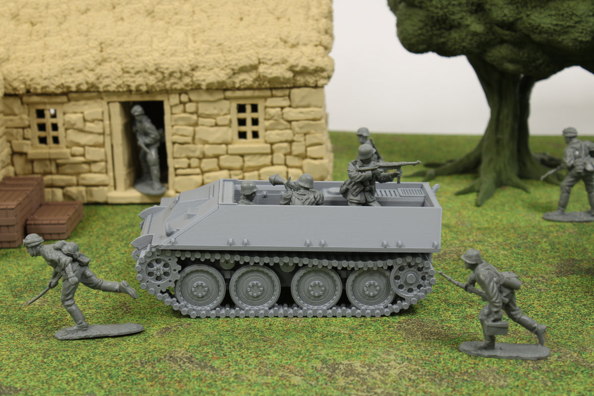 Kätzchen — WWII German APC | 1/32 (54mm)–1/56 (28mm) Scale Model