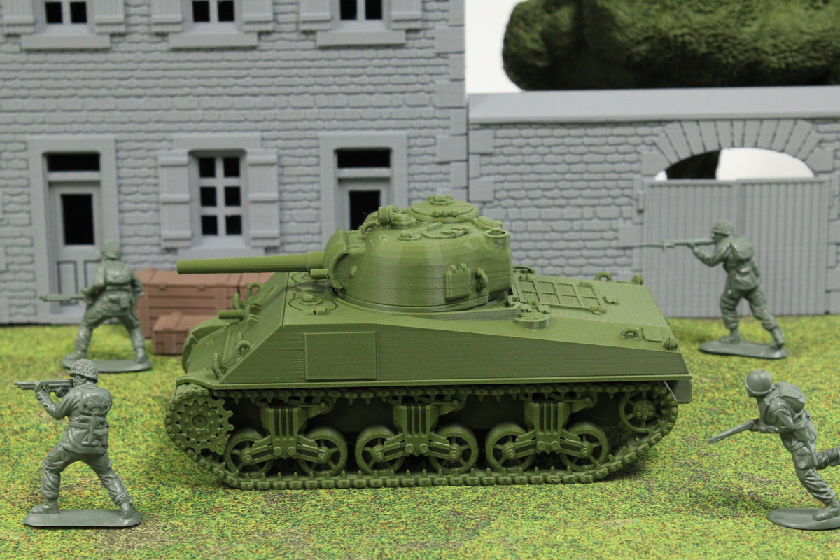 M4A4 Sherman — WWII American Tank | 1/32 (54mm)–1/56 (28mm) Scale Model