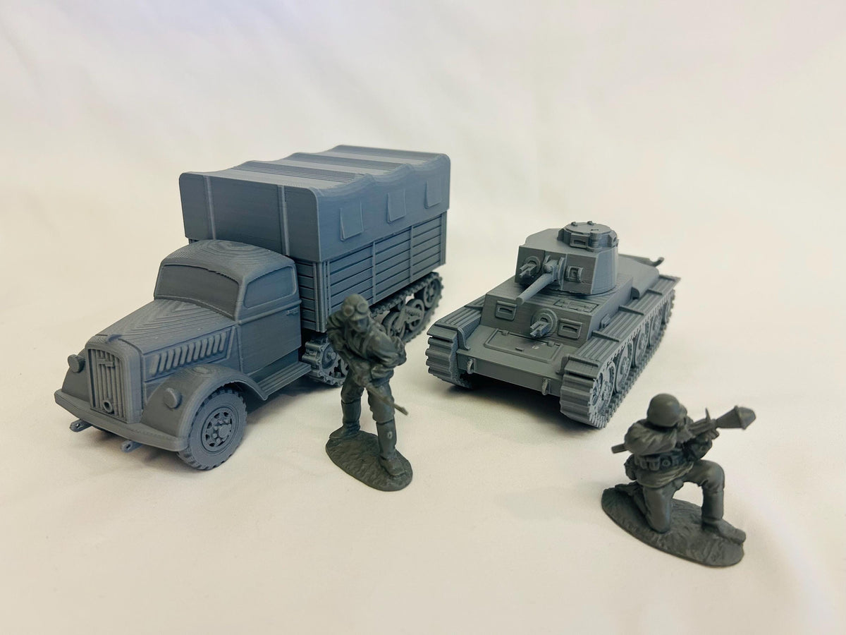 WWII (x2) German Vehicle Bundle #1 (Panzer 38t + Opel Blitz Maultier) | 1/32 (54mm)–1/56 (28mm) Scale Models