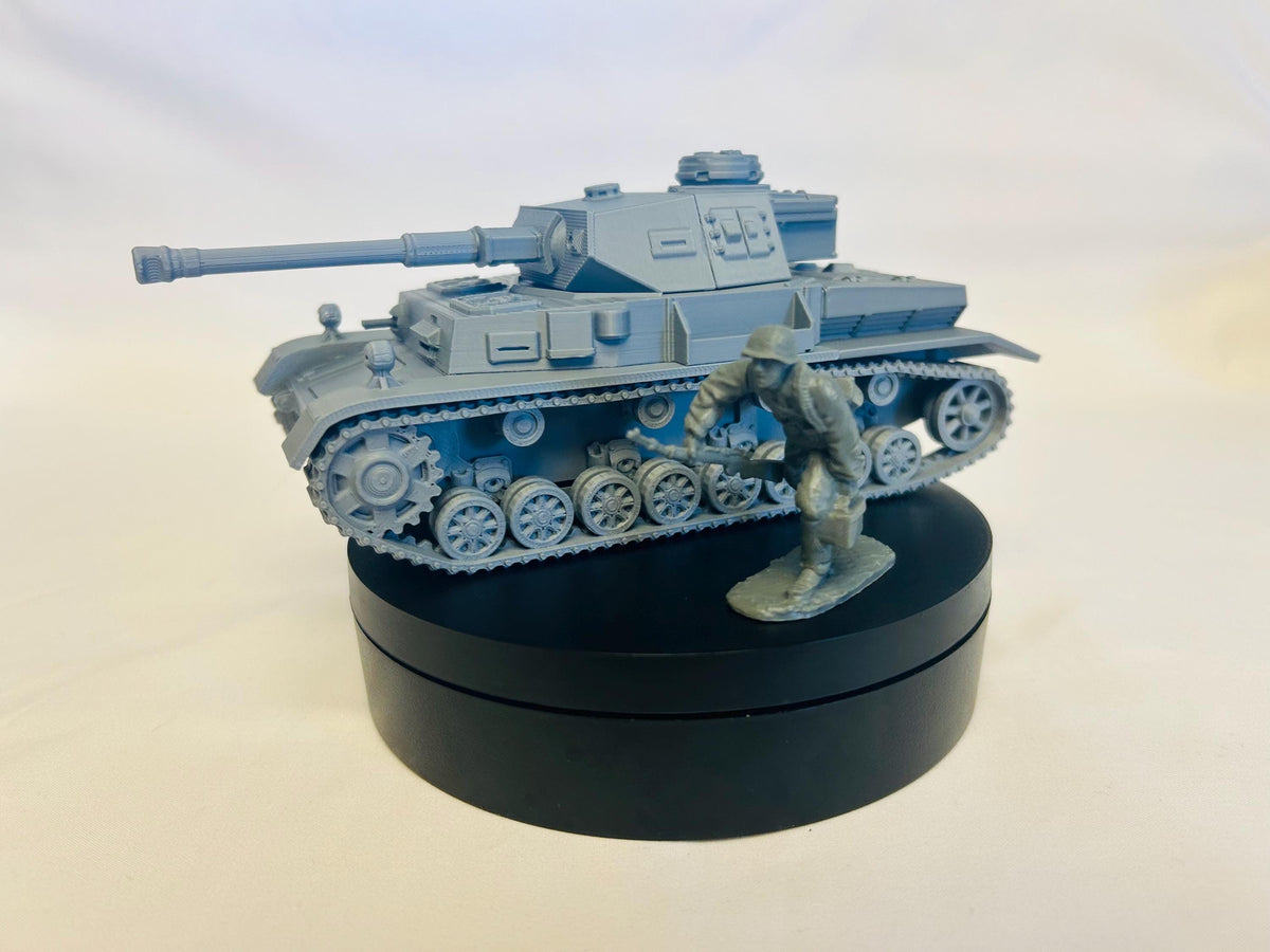 Panzer IV — WWII German Tank | 1/32 (54mm)–1/56 (28mm) Scale Model