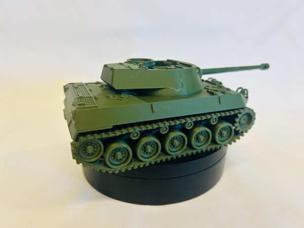 M18 Hellcat — WWII American Tank Destroyer | 1/32 (54mm)–1/56 (28mm) Scale Model