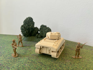 M1A1 Sherman — WWII British Tank | 1/32 (54mm)–1/56 (28mm) Scale Model