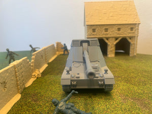 Nashorn — WWII German Tank Destroyer | 1/32 (54mm)–1/56 (28mm) Scale Model